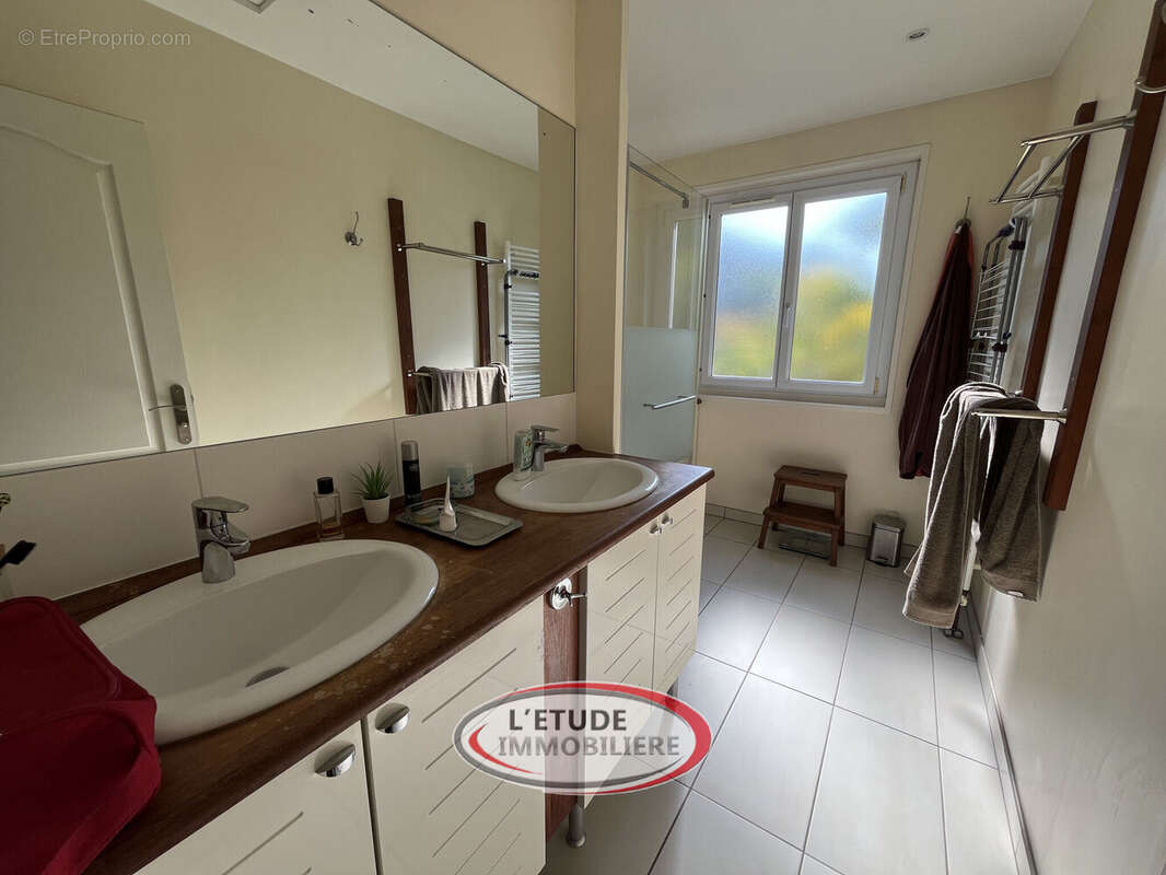 Photo 6 - Maison à LA CHAPELLE-SUR-ERDRE