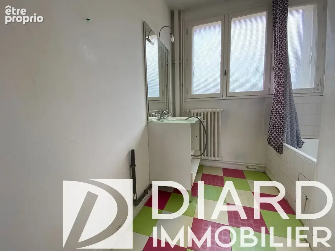 Appartement Vitre 3 pièce(s) 70.48 m2 - photo 4