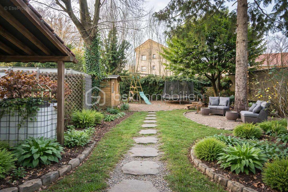 Maison à MONTIGNY-EN-GOHELLE