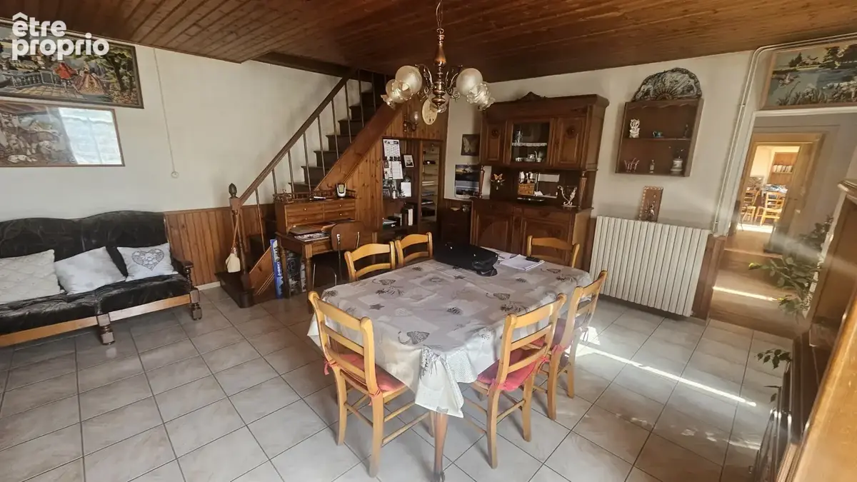 Saint-mard (17)   maison avec fort potentiel - photo 4