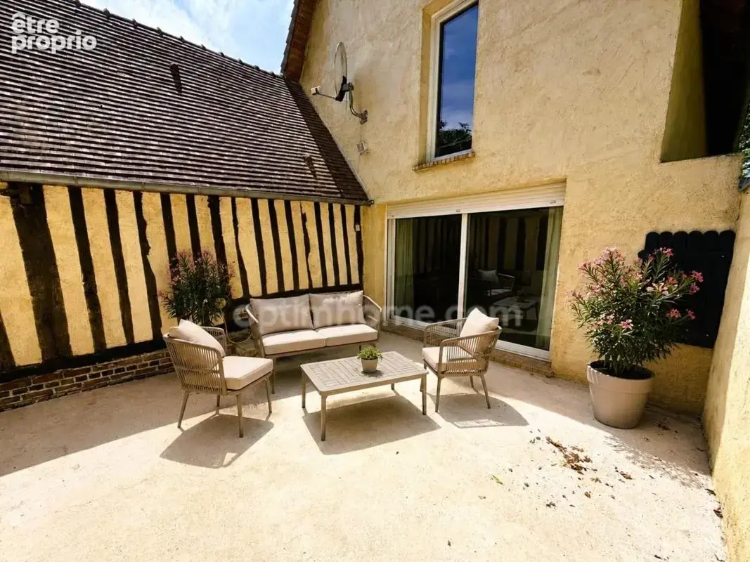 Maison normande en pierre et colombages – 150 m² – 4 chambres – Terrain de 767 m² – Val-de-Vie (14140) - photo 7
