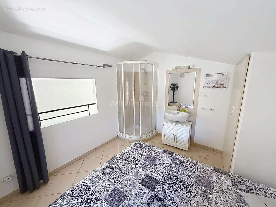 Appartement à L'ILE-ROUSSE