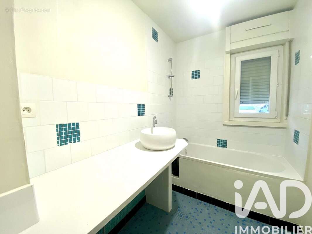 Photo 9 - Appartement à SAVIGNY-SUR-ORGE