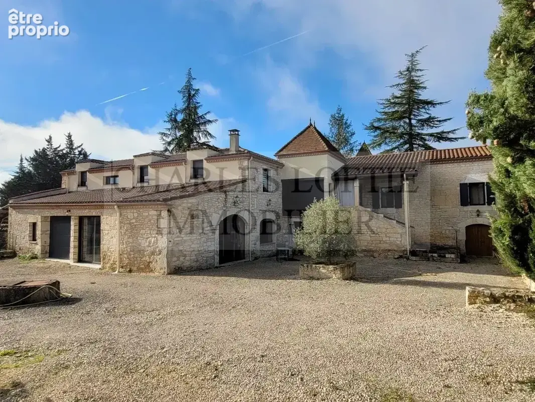 Maison à CREMPS