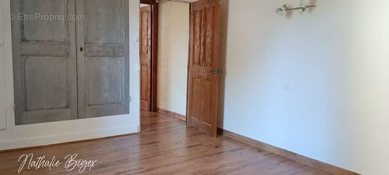 Maison à LE GRAND-SERRE