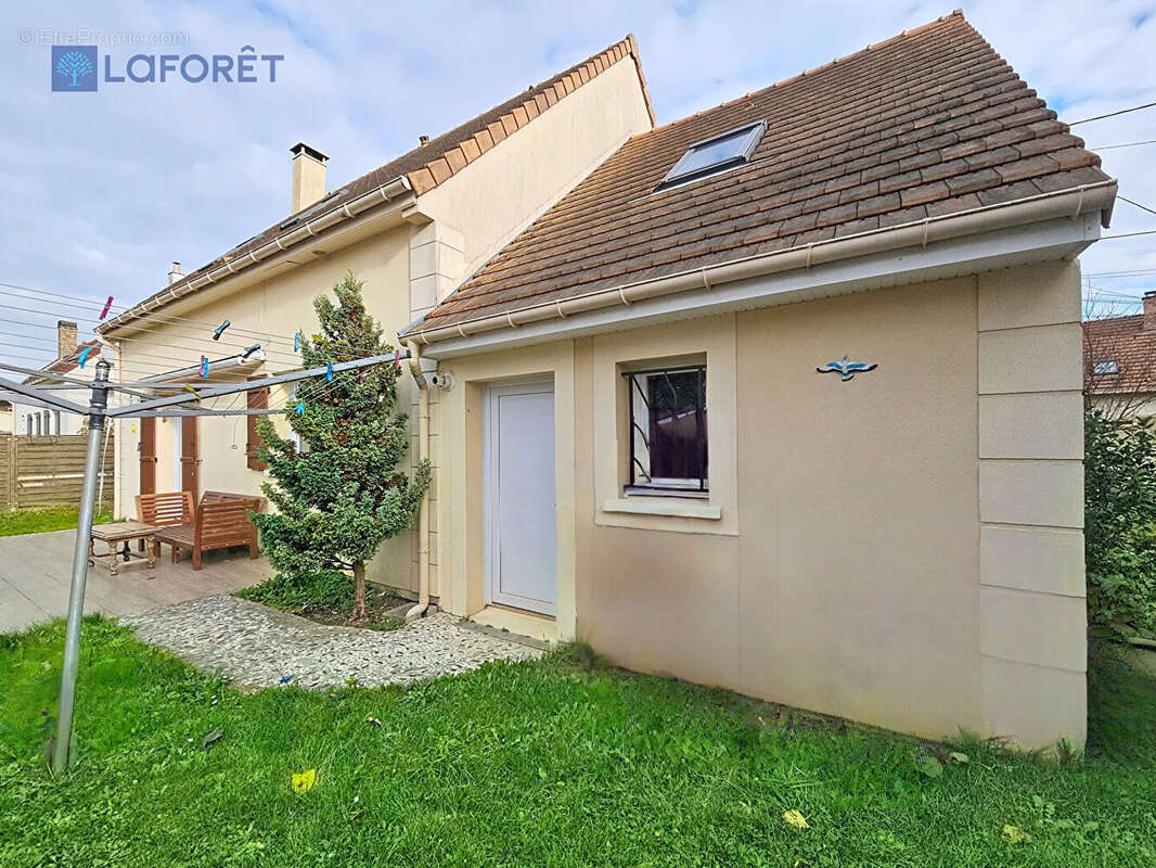 Maison à LAGNY-SUR-MARNE