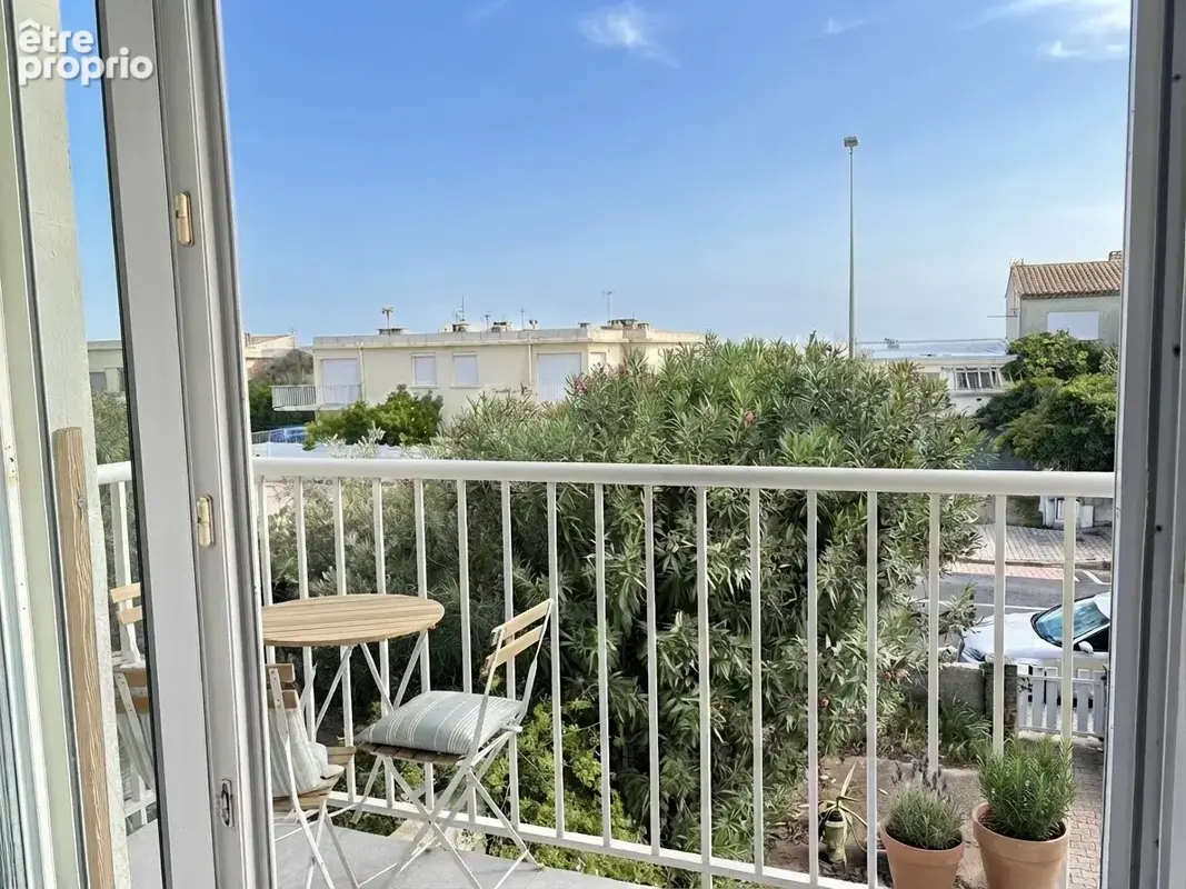 Palavas rive gauche , joli T2 traversant avec balcon vue mer - photo 10