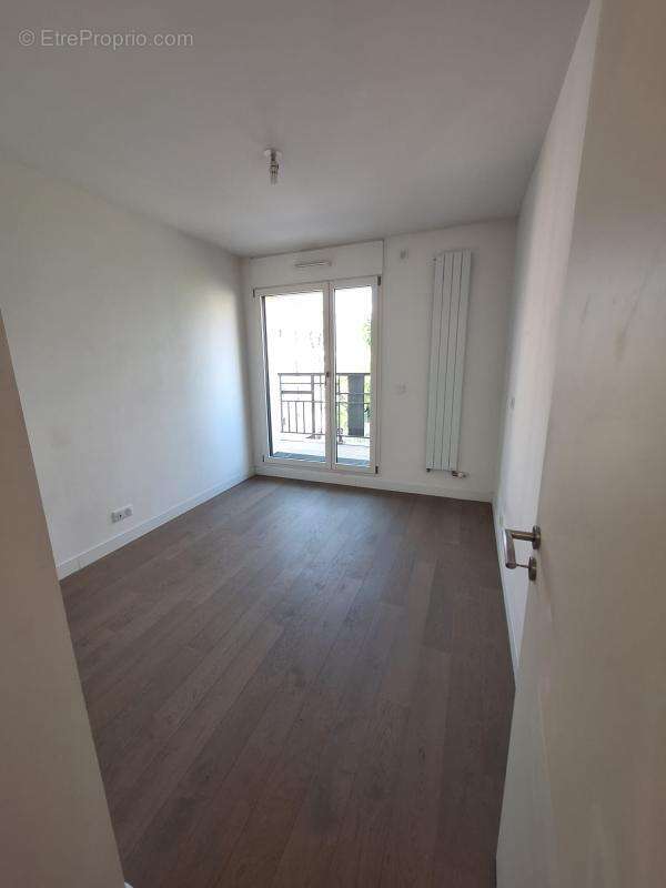 Appartement à LEVALLOIS-PERRET