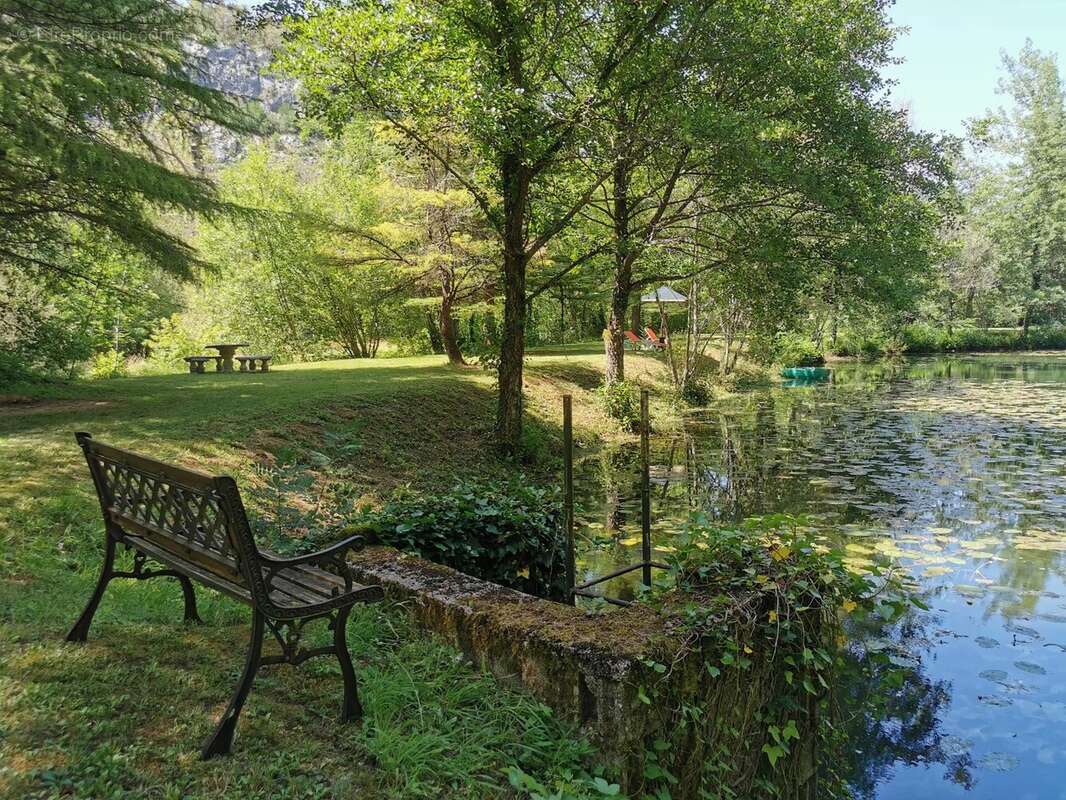 Maison à SAINT-CIRQ-LAPOPIE