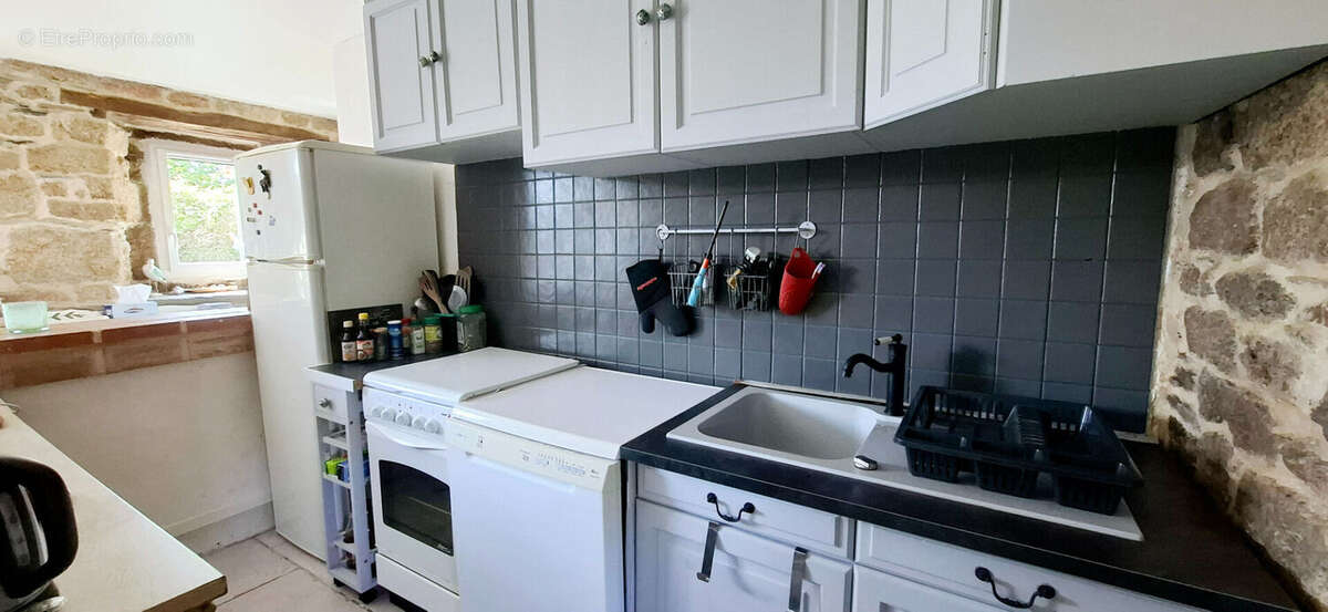 Maison à TREDREZ-LOCQUEMEAU