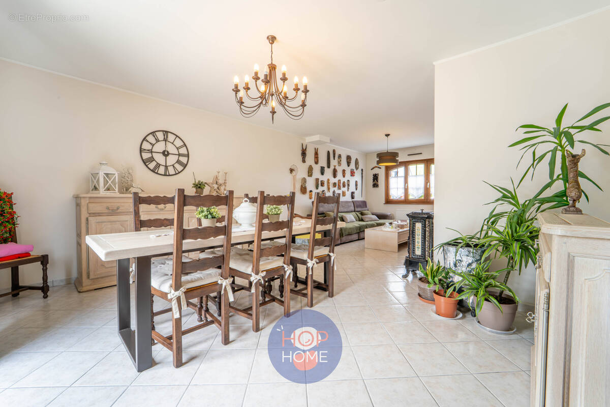 Maison à NEUVE-CHAPELLE