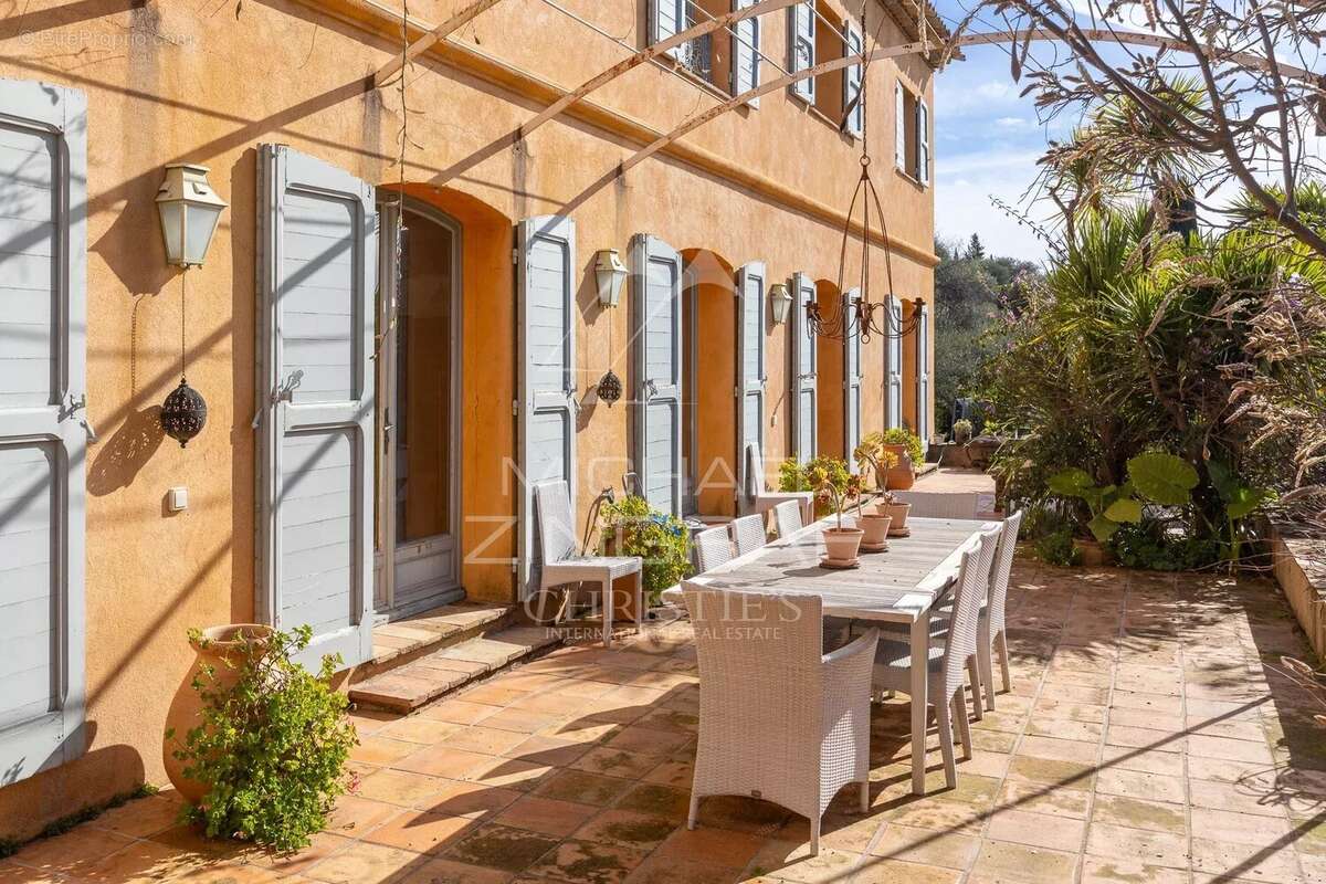 Maison à CABRIS