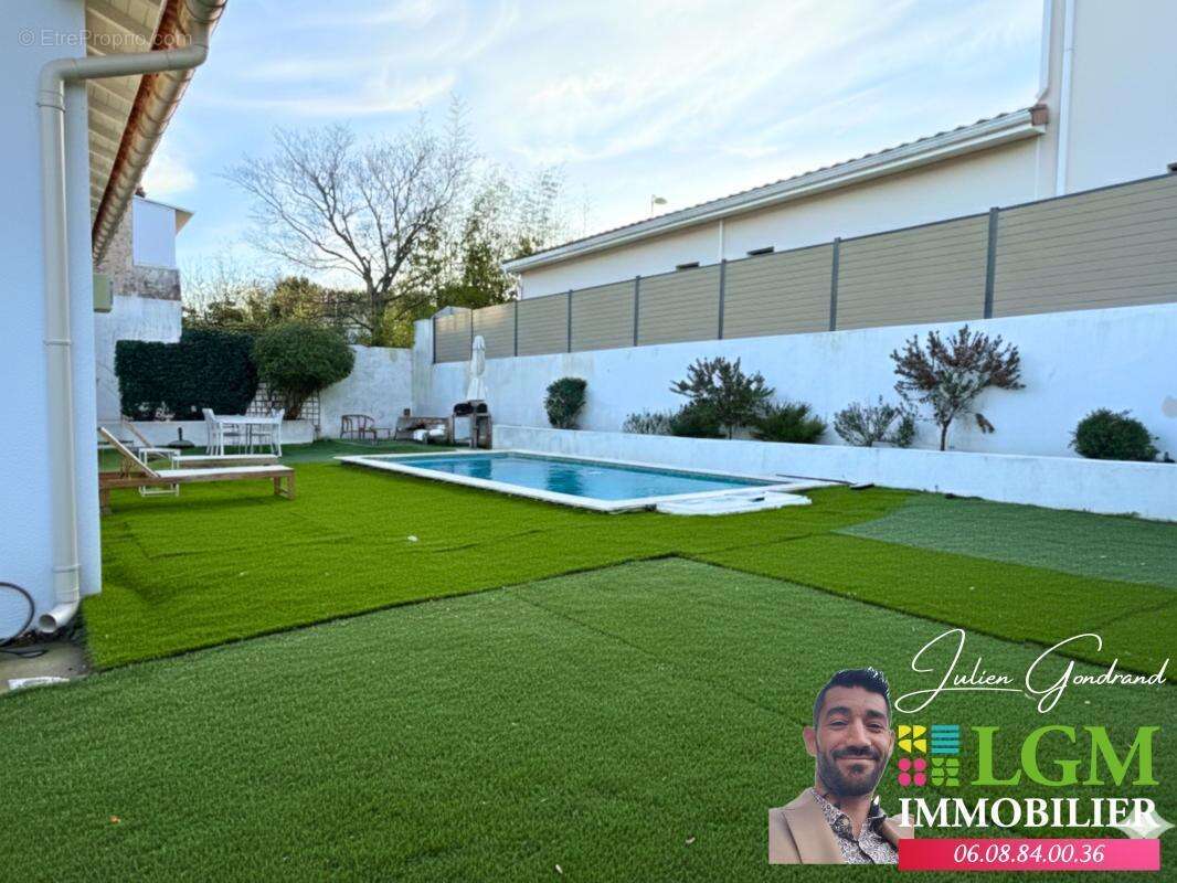 Le Crès - Maison rénovée de 160 m² avec piscine, jardin et potentiel locatif - photo 13