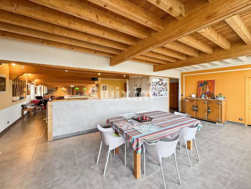 Appartement à MONTELIMAR