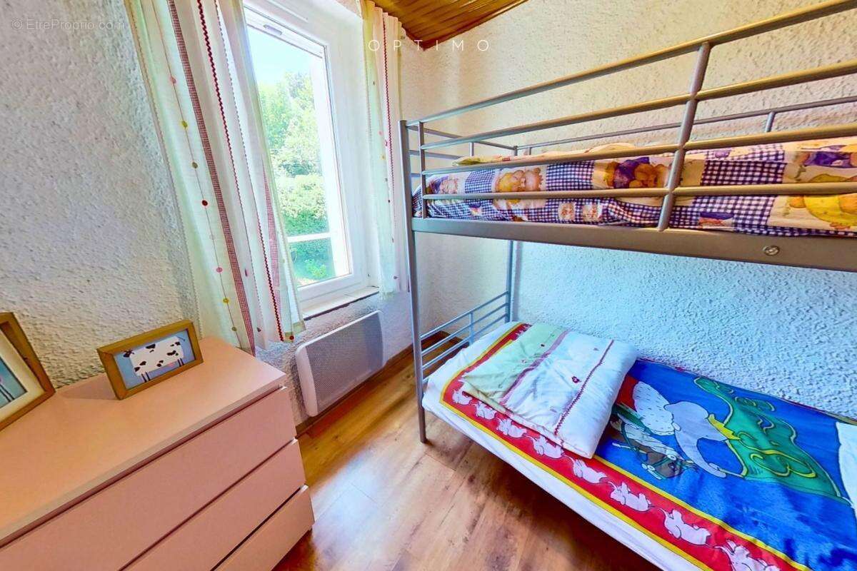 Maison à FERRIERES-POUSSAROU