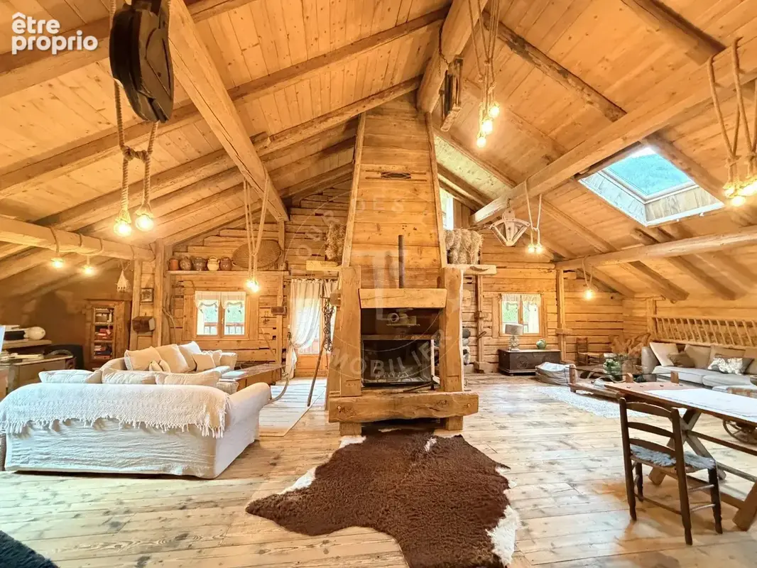 Ferme de caractère du XVIIIᵉ siècle – 330 m² – Thônes - photo 6