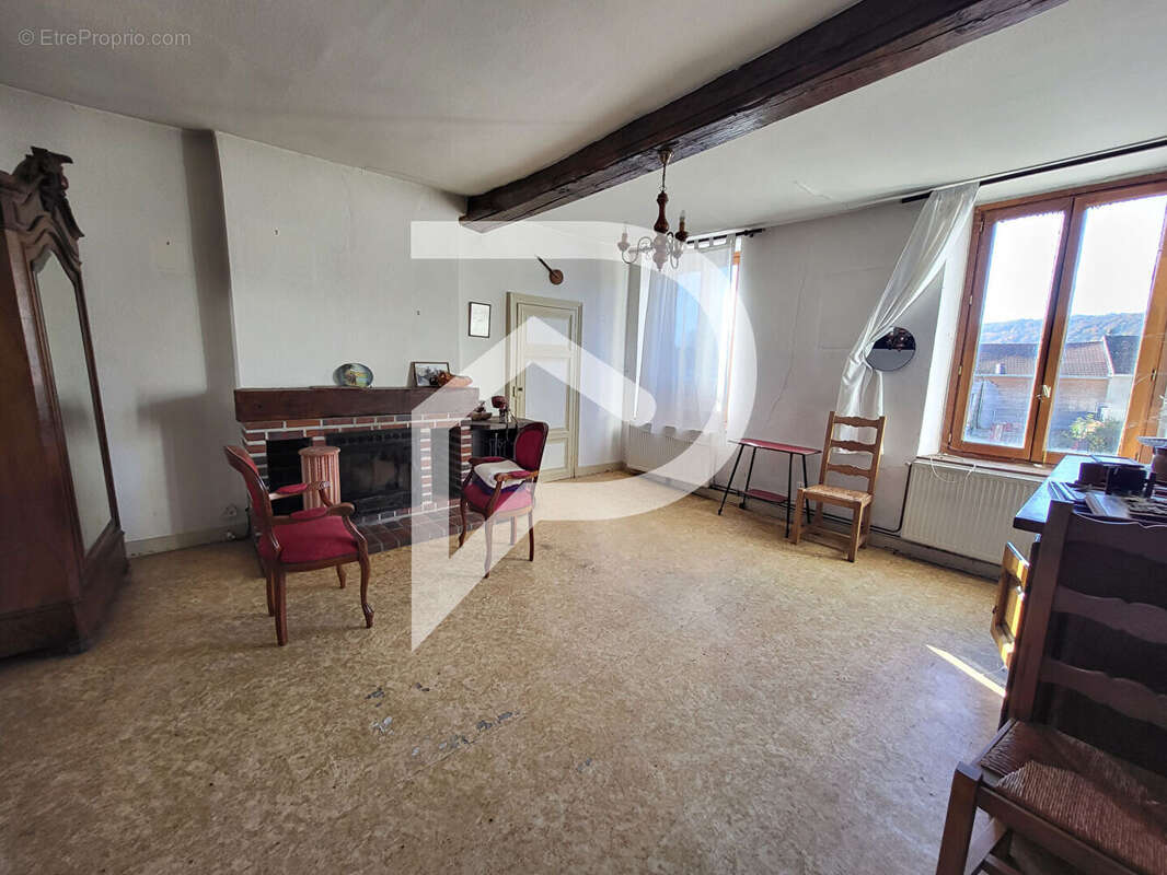 Maison à BAR-SUR-AUBE