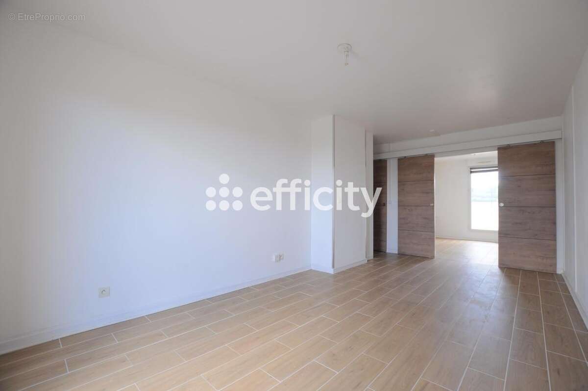 Appartement à VENISSIEUX
