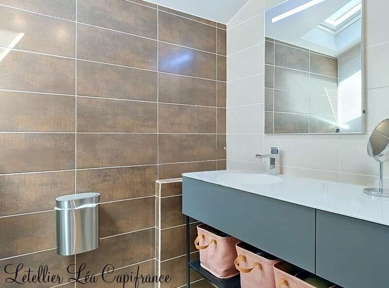 Maison à vendre 9 pièces SAINT CHRISTOPHE SUR ROC (79) - photo 15