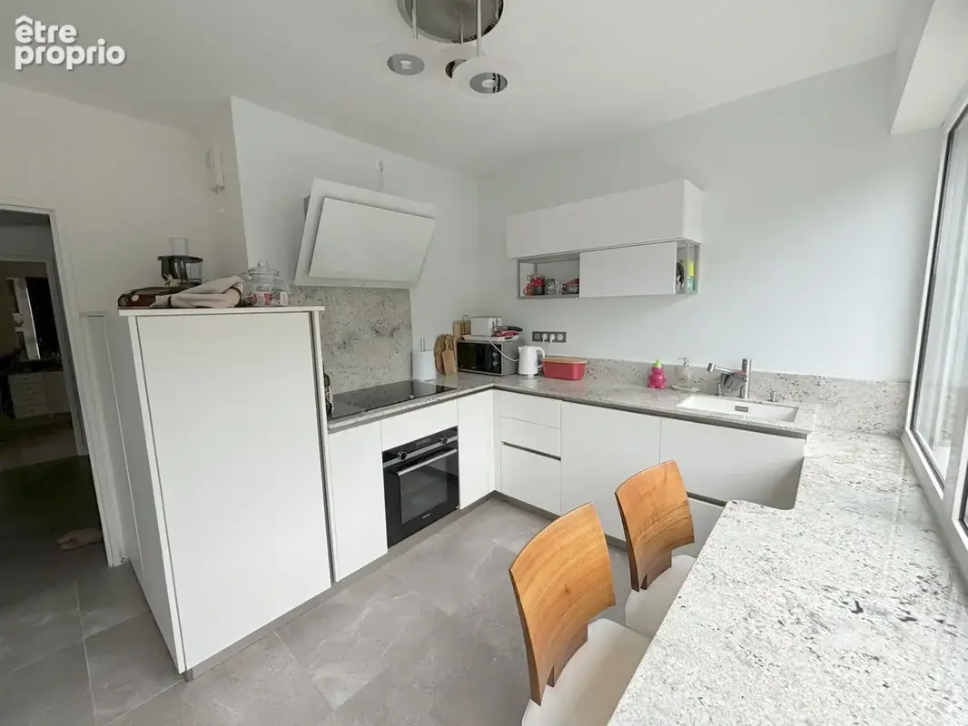 Appartement en duplex 6 pieces - terrasse - garage et caves - photo 5
