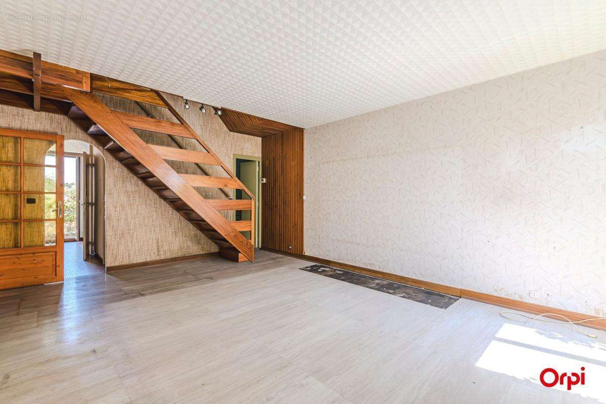 Maison - 5 chambres et jardin - photo 2