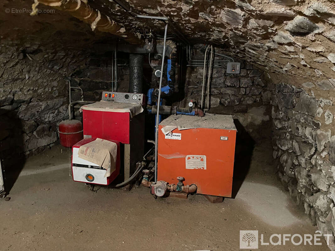 Maison à MAZEYRAT-D'ALLIER