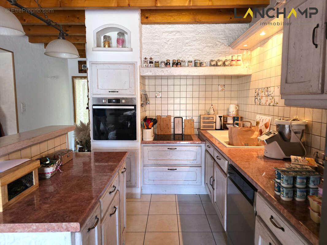 Maison de caractère de 180 m2 hab. - photo 5