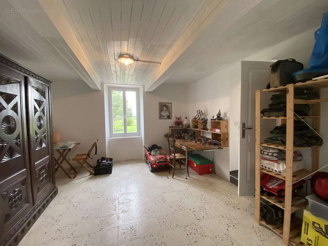 Maison à MONDAVEZAN