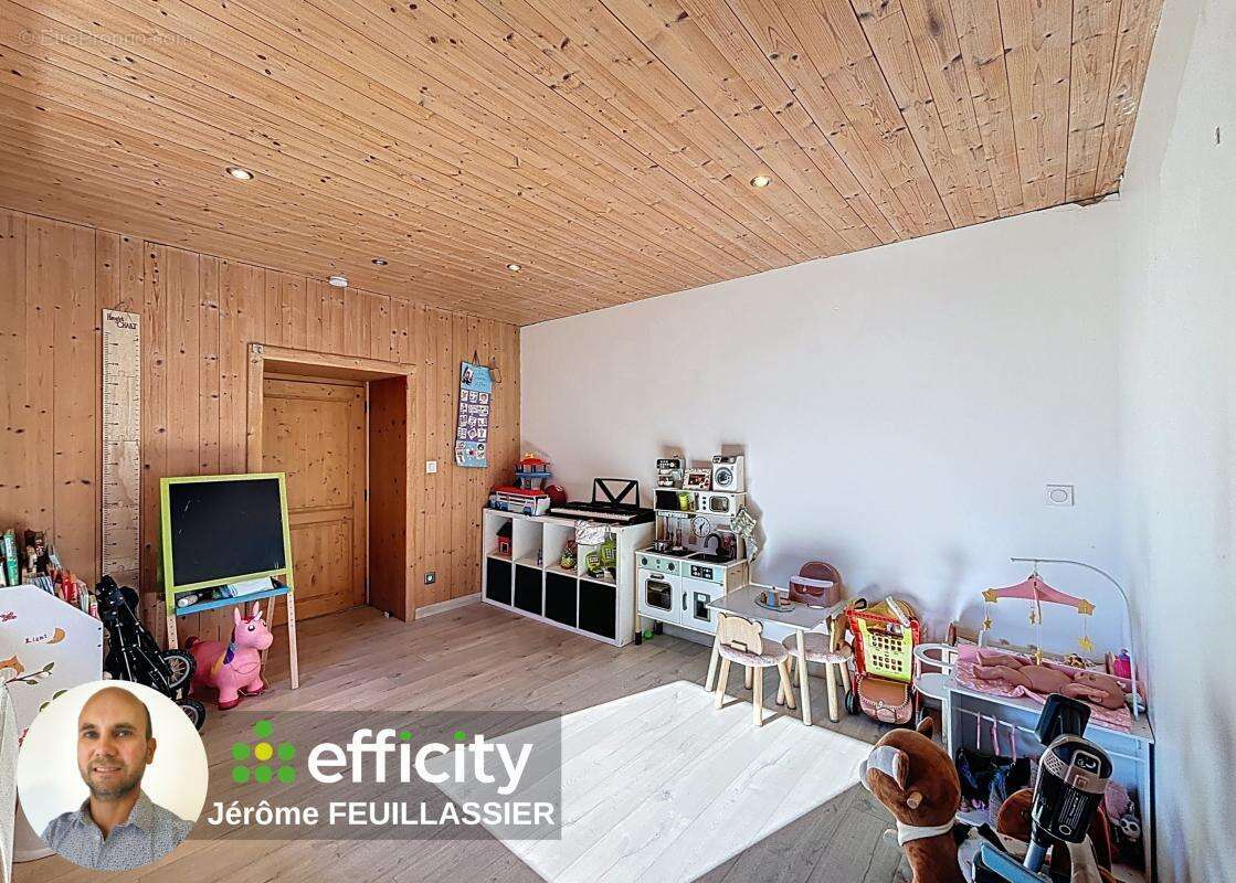 Appartement à SALLANCHES