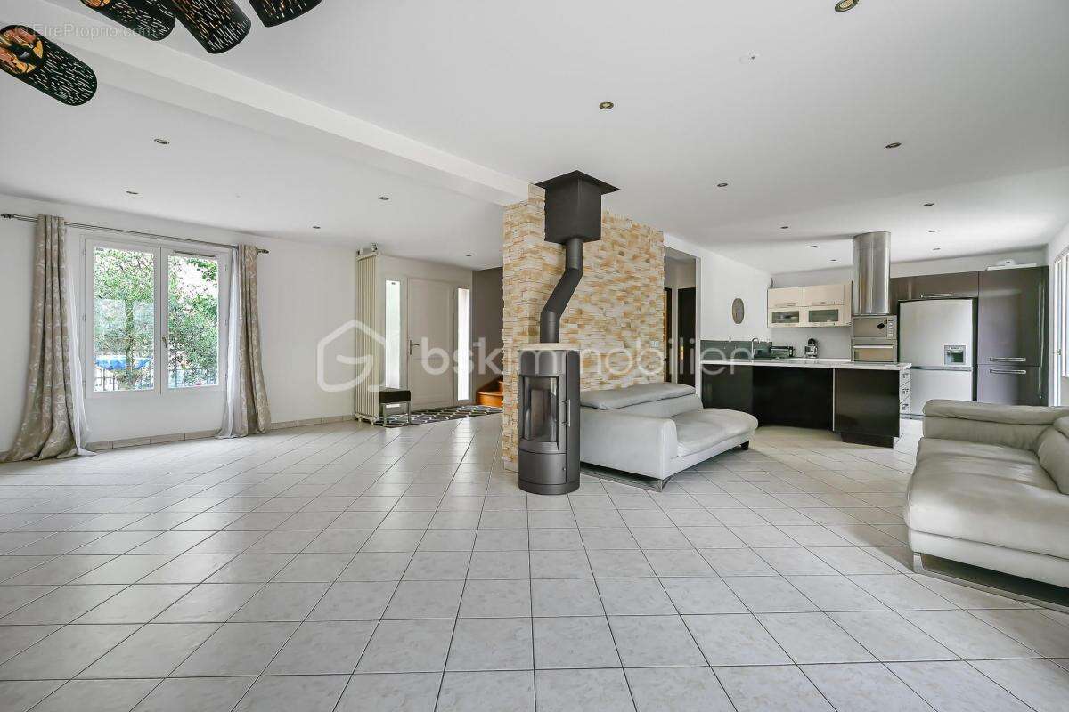 Maison à CORMEILLES-EN-PARISIS