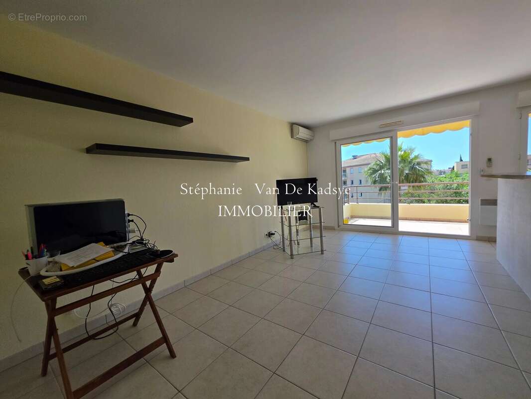 Appartement à FREJUS