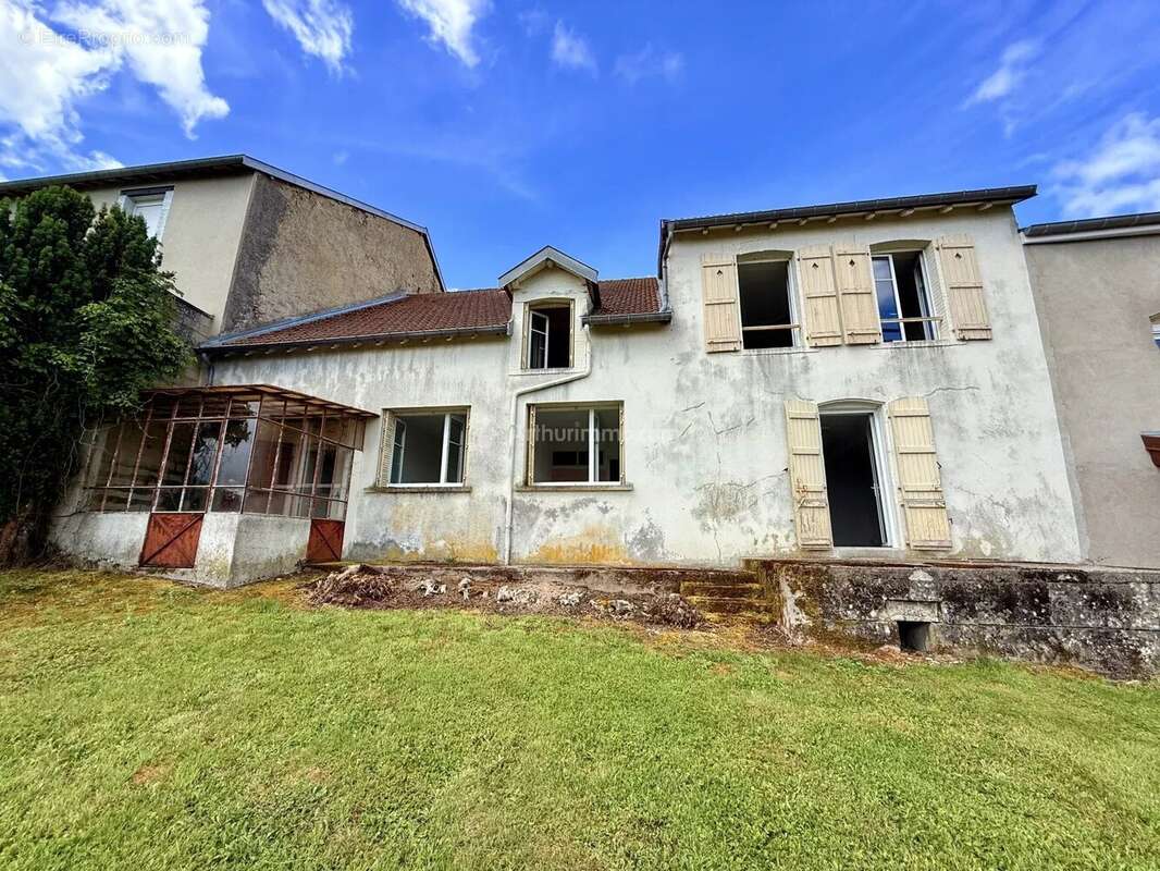 Maison à SOULAUCOURT-SUR-MOUZON