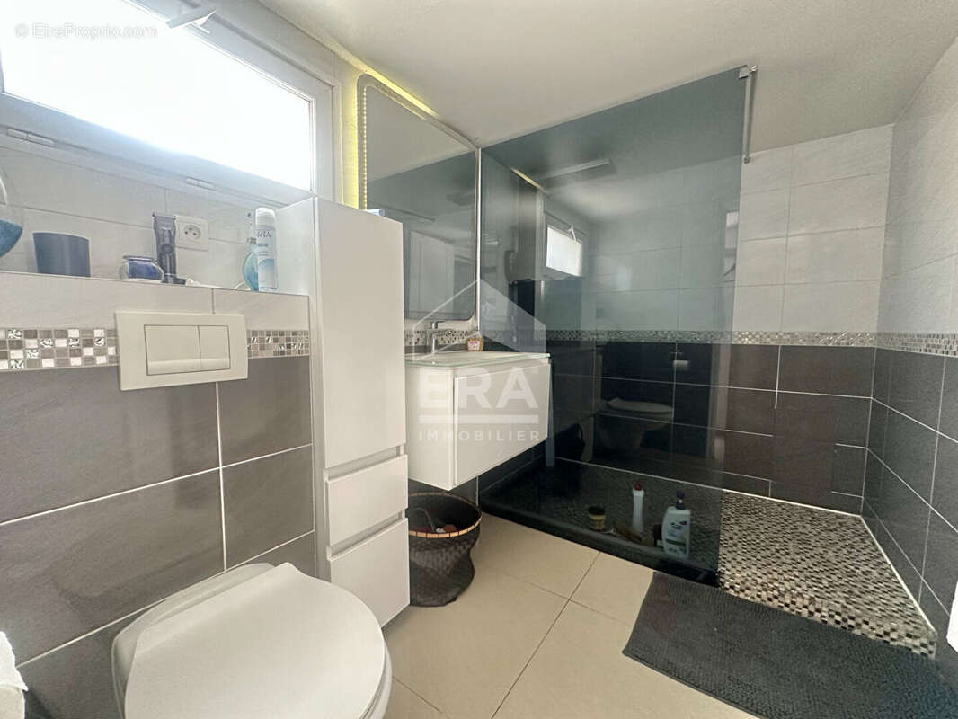 Maison à SARTROUVILLE