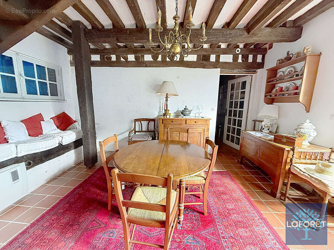 Maison à BERNAY