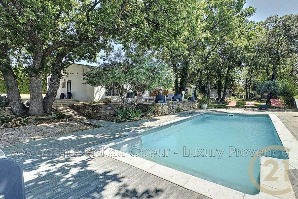 Maison à POURRIERES