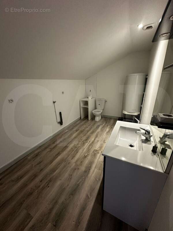 Autre à SAINT-COULOMB