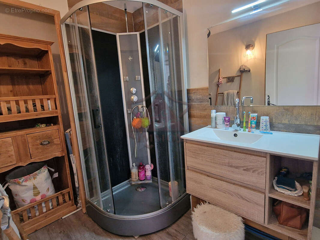 Maison à SAINT-JULIEN-DE-CASSAGNAS