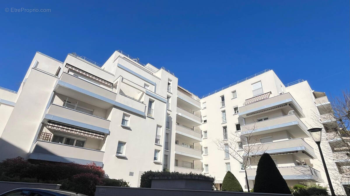 Appartement à THIAIS