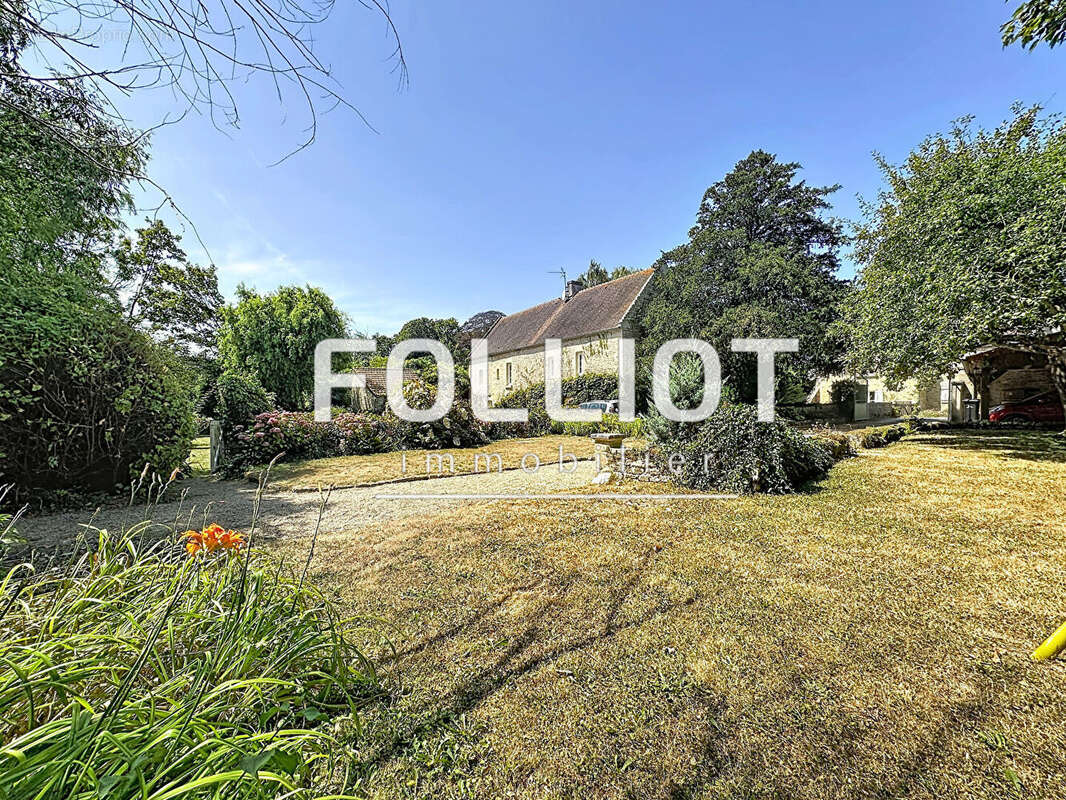 A VENDRE Maison de charme du XVIIIe siècle à Ponts sur Seulles - photo 18