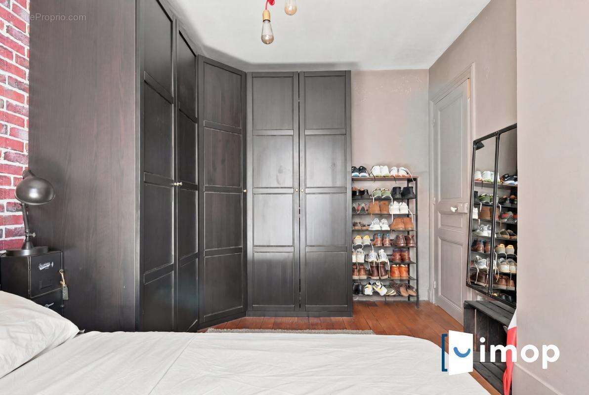 Appartement à PARIS-18E