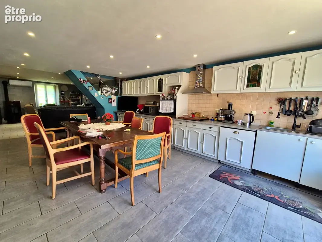 Maison à Epiez-Sur-Meuse  - photo 4