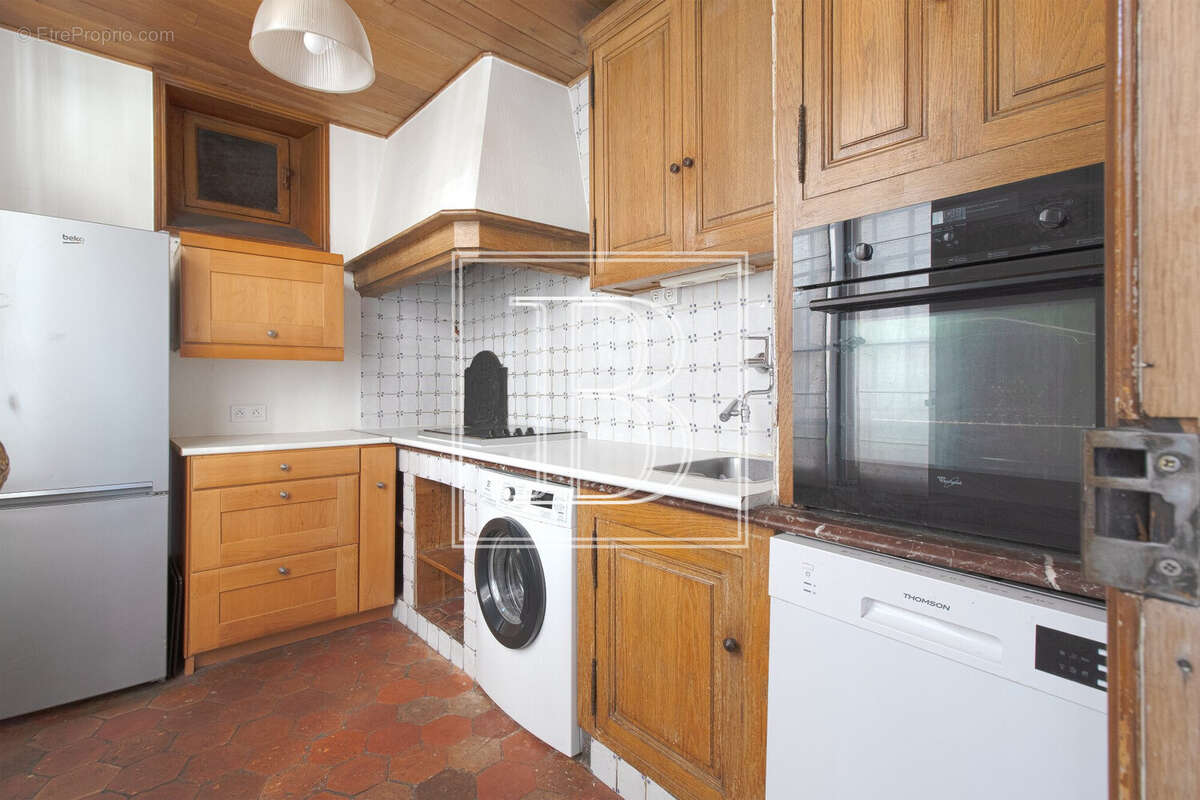 Appartement à PARIS-3E