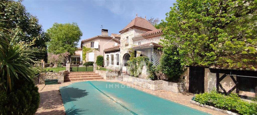 Maison 180m² à clermont-dessous - photo 3