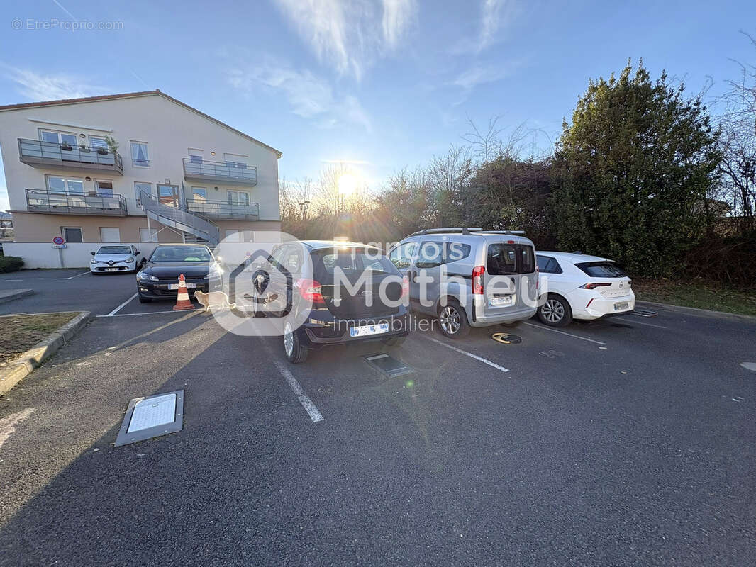 Appartement à SAINT-ANDRE-DE-CORCY
