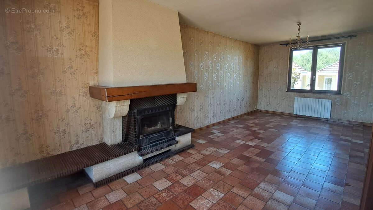Maison traditionnelle sur sous-sol total proche centre ville - photo 3