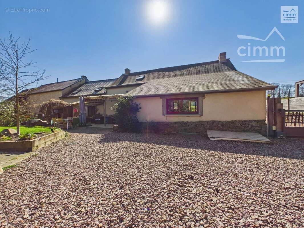 Maison à BREAL-SOUS-MONTFORT