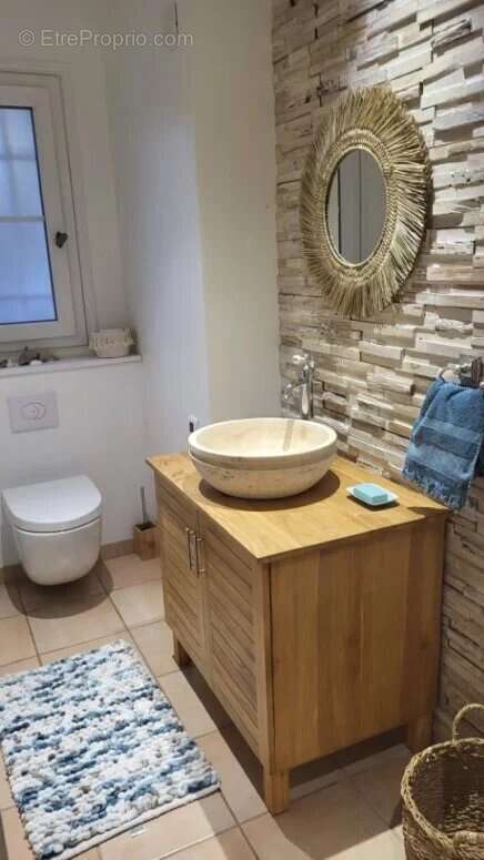 Maison à SAINT-ANTONIN-DU-VAR