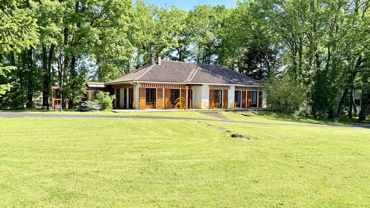 Maison à VOUZAN