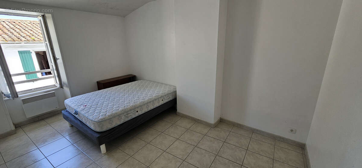 Maison à SAINT-CLEMENT-DES-BALEINES