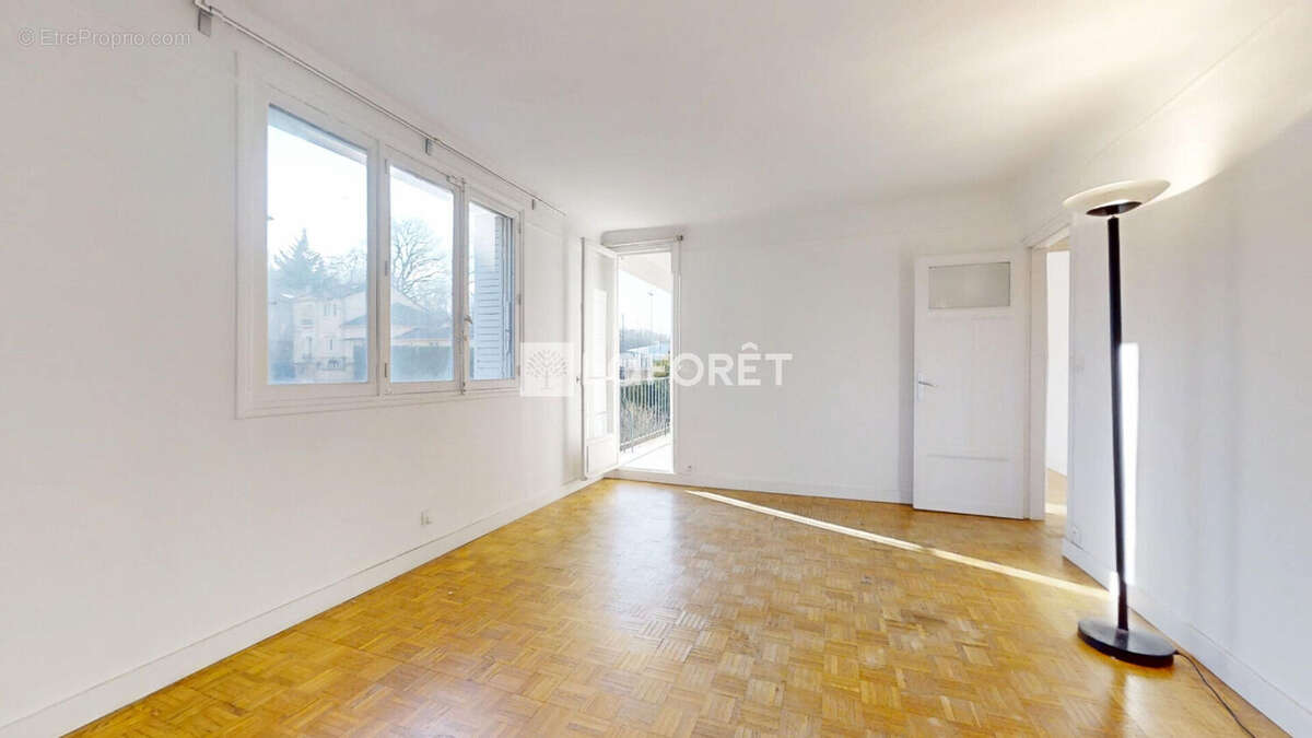 Appartement à VIROFLAY